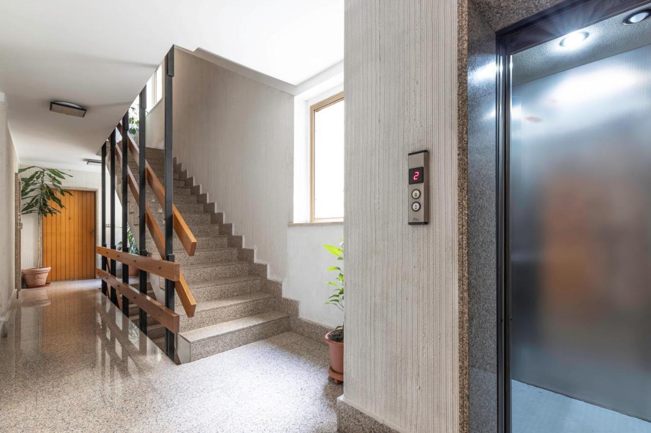 Ice Apartment - Free Wifi Quartu Sant'Elena Bagian luar foto